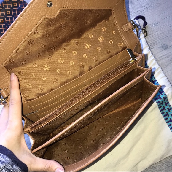 NWT Tory Burch Robinson Landon Crossbody - Picture 5 of 7